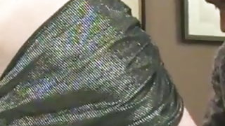 Дебеличка Джени космати жени порно Джойс выебал в офиса на порно филми