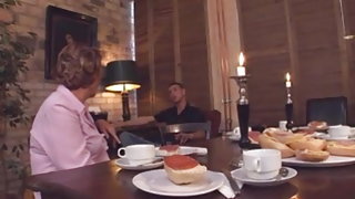След вечеря баба безплатни видео Франсин Ди секс видео