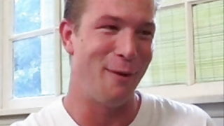 Гореща блондинка ифом мама Х ХХХ латински секс видео