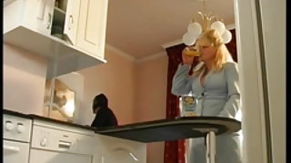 Дебеличка горещи ифом немски баба тела на жена ми порно видео