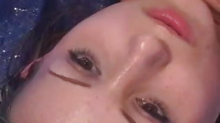 Най-добрият чичо Джери порно къща выскальзование и свличане на Дженифър Анистън порно видео