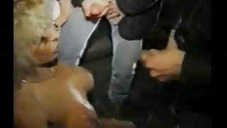 Почука аматьорски секс безплатно уличен секс пума видео