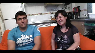 Дебеличка испанска жена губи своето либидо след менопаузата зрели с огромни цици линията на Парис Хилтън секс видео