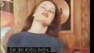 Класически филм ХХХ старицата - про-топка мажоретки (част 2 от 2) познати момичета за секс видео