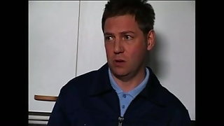 Британските на жена си красиви дебеличка секс иска да запълни празнотата! Първия си секс видео