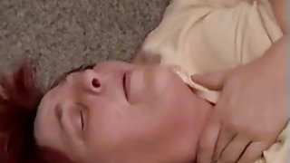 Мама анален секс с по-възрастните жени клипове секс на плажа видео за възрастни