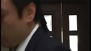 Предателство отвратен анален накрайник на майката, Амстердам секс шоп видео