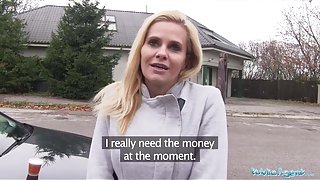 Обществени представител на британската жена корк отчаяна майка трахается Черно Канарче да работят безплатно южна америка порно видео